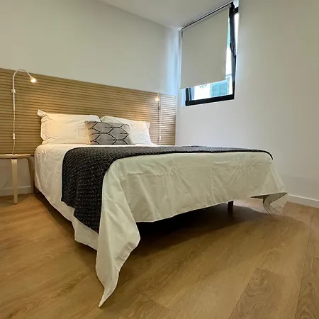 Living Pdl 1 Ponta Delgada (Sao Miguel)